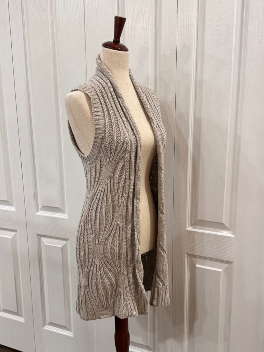 Woman's Size Small, Long Sweater Vest: Cotton-Wool-Yak, Light Gray-Beige by CABI